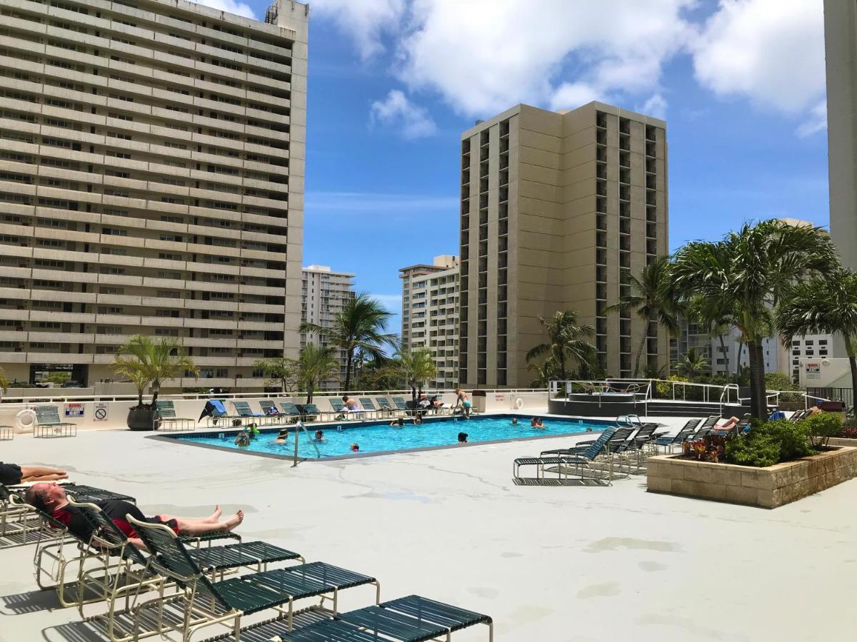 Beautiful 1Br, Steps To Waikiki Beach And Parking Honolulu Exterior foto